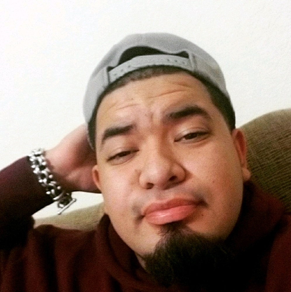 Meet your Posher, Eric